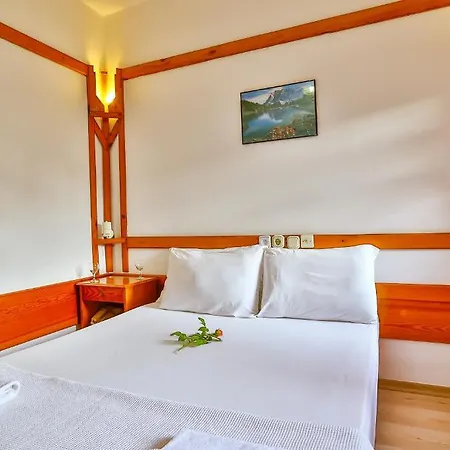 Oenemli Apartment Side